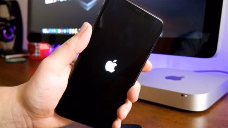 nhung dau hieu cho thay iphone cua ban can mang di sua chua thay the hinh 1