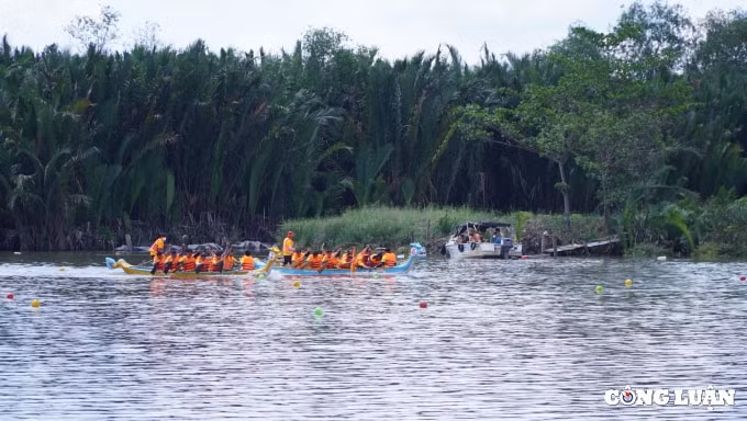 hang tram nguoi dan tp hcm tham gia giai dua thuyen truyen thong nam 2022 hinh 7