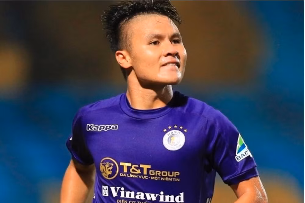 clb ha noi xac nhan chinh thuc chia tay tien ve nguyen quang hai hinh 6