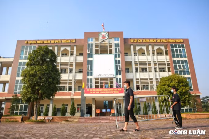 ha noi truong hoc ngoai thanh tat bat don dep cho don hoc sinh tro lai hinh 2