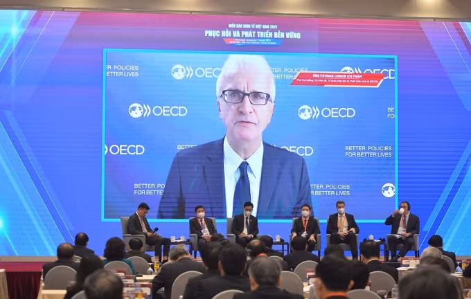 viet nam da dung khi tu bo zero covid hinh 1