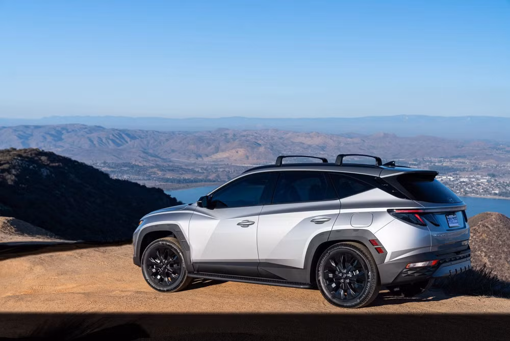 hyundai tucson 2022 co them bien the xrt so huu dien mao ham ho the thao hon hinh 2