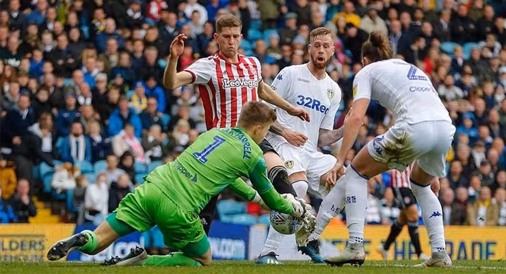 nhan dinh tran leeds vs brentford 21h ngay 5 12 hinh 1