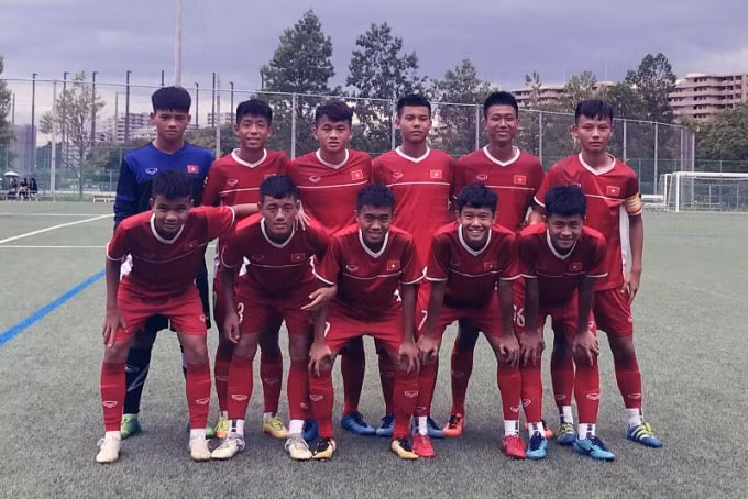 Đội hình ra quân của ĐT U15 Việt Nam. Ảnh: VFF