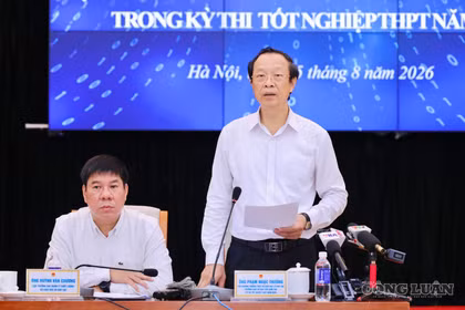 Bài toán khó khi ra đề thi lại cho 328 thí sinh Tuyên Quang