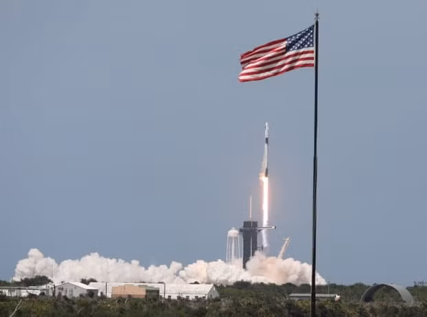 SpaceX đã đưa thành công tàu vũ trụ Dragon lên quỹ đạo - Ảnh: Getty