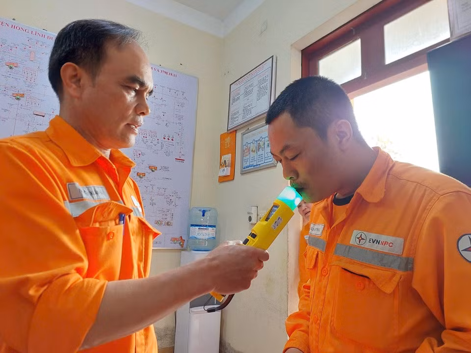 pc ha tinh quyet liet trong cong tac dam bao an toan lao dong hinh 5