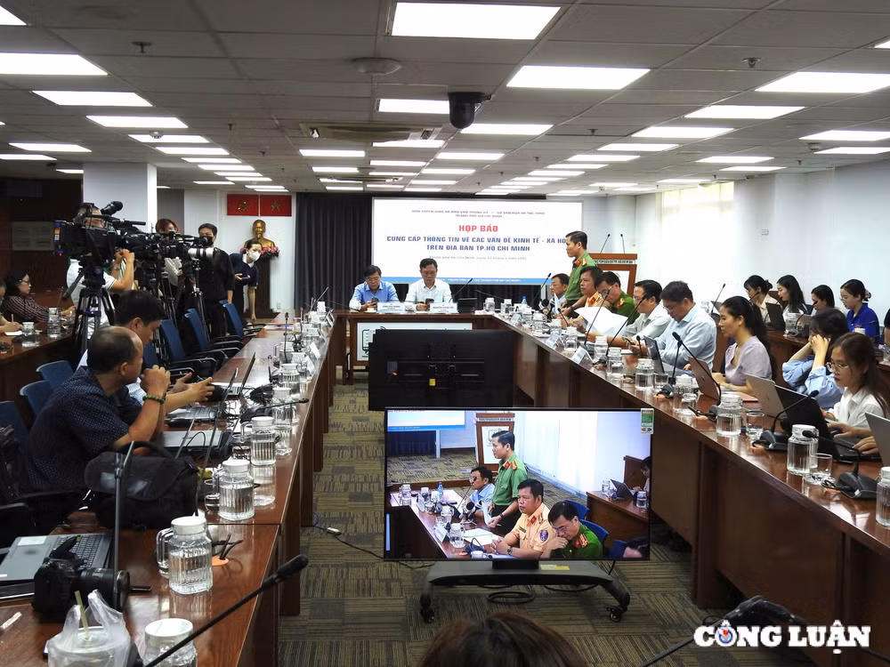 so van hoa va the thao tp hcm len tieng vu keo rau cu kera hinh 1