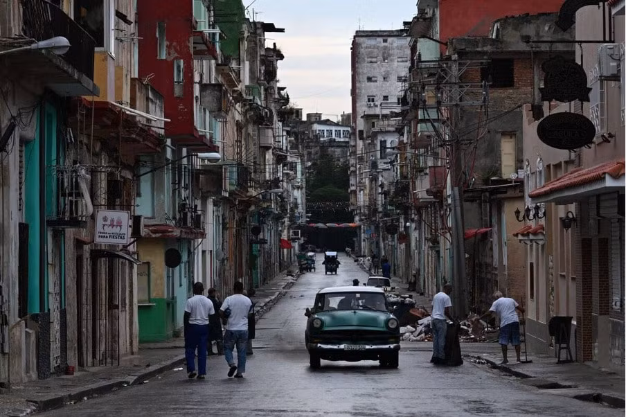 cuba van trong canh mat dien sau su co luoi dien toan quoc hinh 1