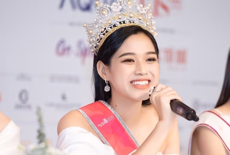 hoa hau do thi ha len tieng ve tin don giai the cong ty hinh 1