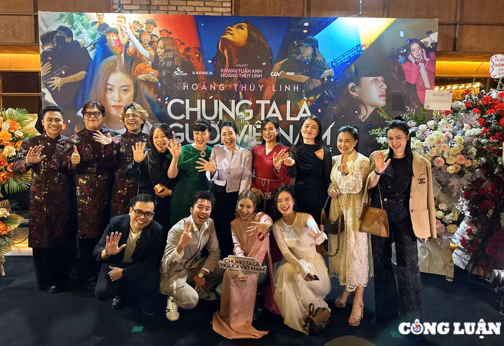 hoang thuy linh ra mat phim chung ta la nguoi viet nam hinh 1