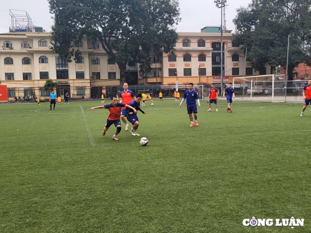 giai bong da vov 2025 khoi day tinh than doan ket nguoi lam bao hinh 2