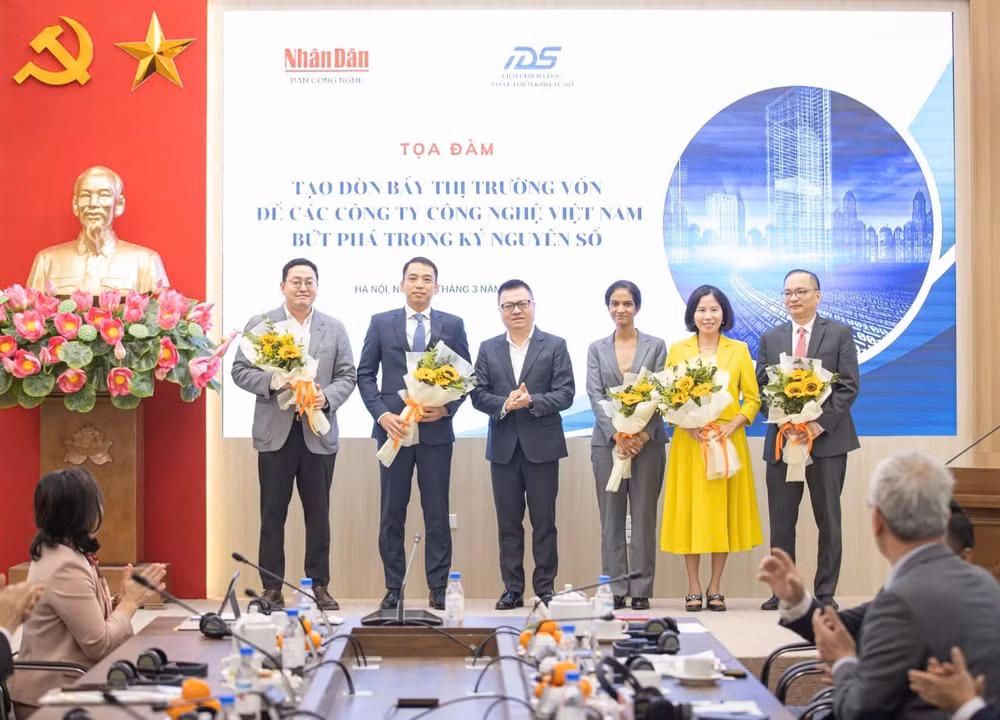 bao nhan dan to chuc toa dam ve don bay thi truong von de viet nam but pha trong ky nguyen so hinh 3