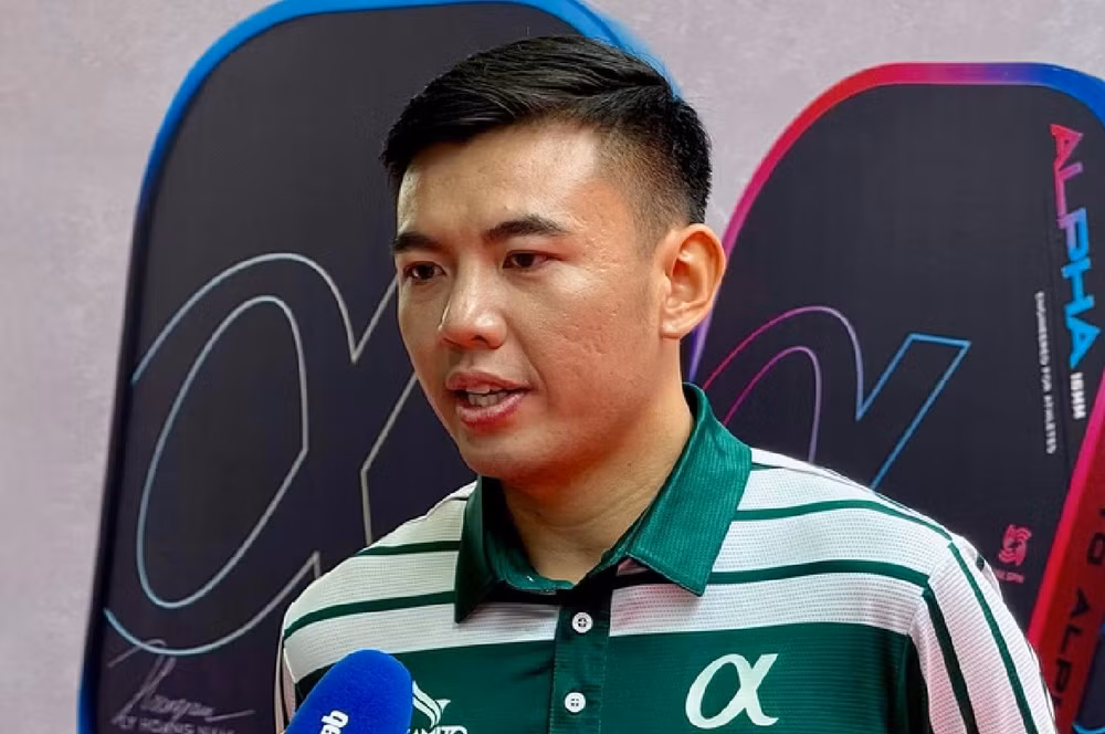 ly hoang nam tam dung quan vot chuyen nghiep chuyen huong sang pickleball hinh 1