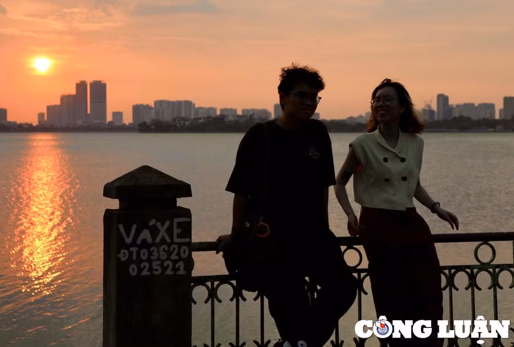 ha noi chot mo rong duong quanh ho tay uu tien tham my va canh quan tu nhien hinh 3