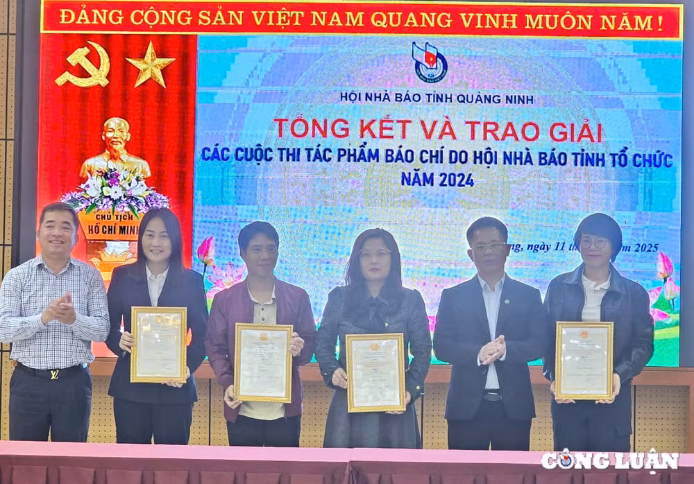 hoi nha bao tinh quang ninh trao giai cuoc thi tac pham bao chi nam 2024 hinh 1