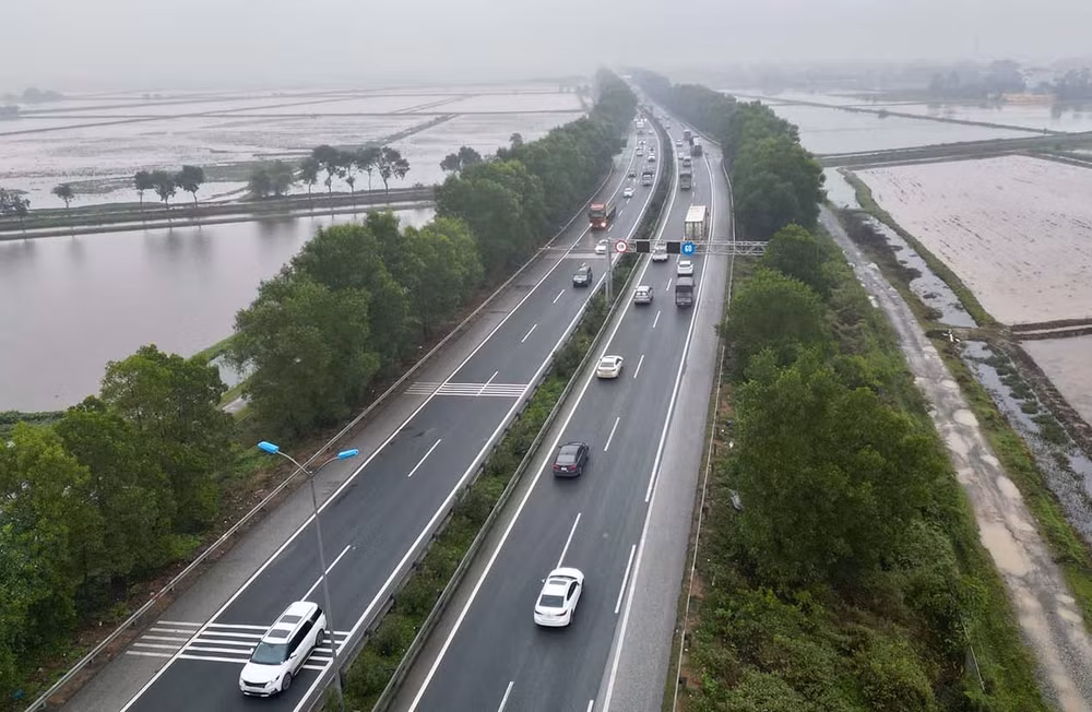 gan 5000 ty dong dau tu tuyen duong noi quoc lo 1a voi cao toc cau gie ninh binh hinh 1