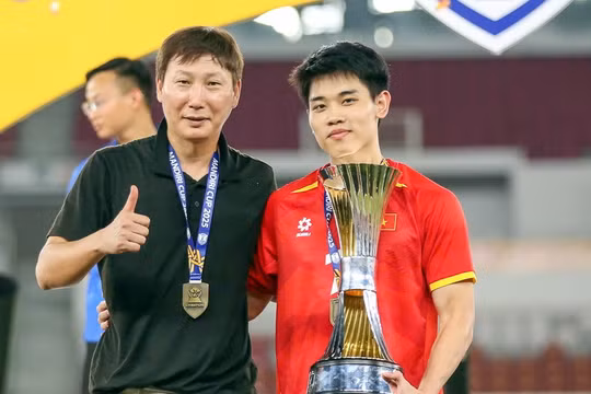 Việt Nam đăng cai giải U23 Đông Nam Á 2027: Chờ nâng cúp ở sân nhà