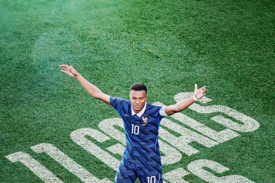 Nhật ký World Cup 5/7: Mbappe san bằng thành tích ghi bàn của Messi tại World Cup 2026, hấp dẫn đại chiến Brazil - Na Uy