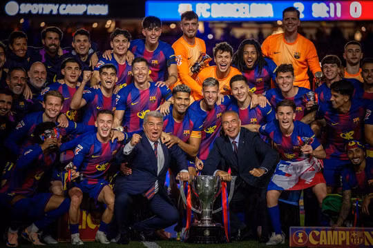 Điểm tin thể thao 11/5: CAHN có thể lên ngôi V.League ở vòng tới, Barca vô địch La Liga sớm 3 vòng