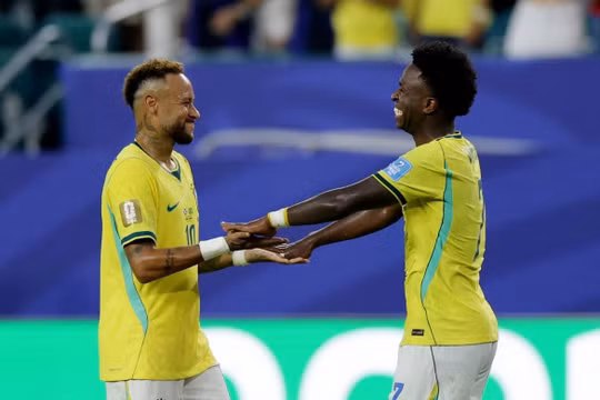 Nhật ký World Cup 25/6: Neymar ra sân trong ngày Brazil đại thắng, chờ Đức và Hà Lan xuất trận