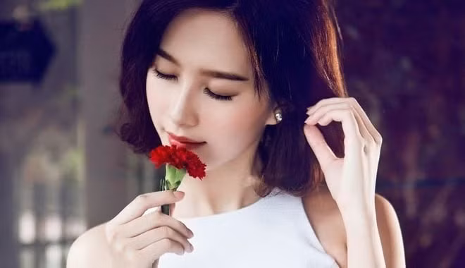 nhung status hay ve phu nu manh me tu tin hinh 1