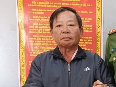 Bị can Trần Phước Thông bị bắt giữ. (Ảnh VKS)