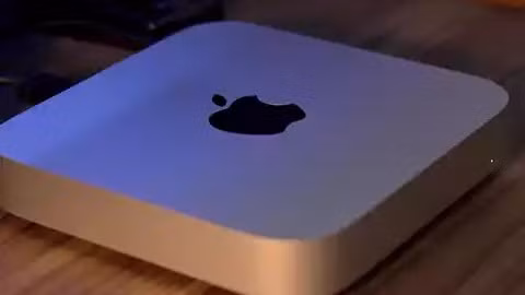 Nếu cần một chiếc máy tính bàn nhỏ gọn có thể chạy cả macOS lẫn Windows, Mac mini dùng chip Intel là lựa chọn tương đối phù hợp. Tuy nhiên, nếu không có ý định sử dụng Windows, phiên bản M1 hiển nhiên ưu việt hơn hẳn.