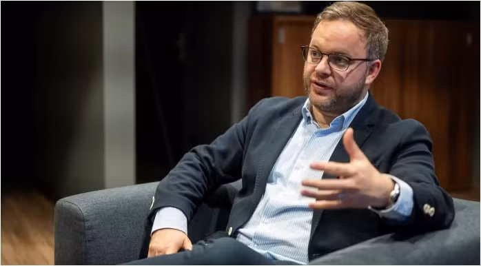 Ông Balázs Orbán, phụ tá cấp cao của Thủ tướng Hungary Viktor Orbán. Ảnh: FT.