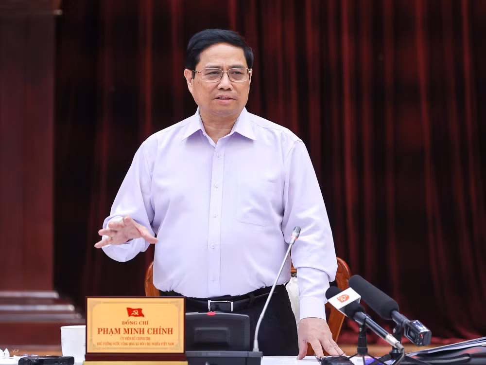 Thủ tướng Phạm Minh Chính chỉ rõ: Đà Nẵng còn nhiều cán bộ có biểu hiện e ngại, sợ sai, không dám làm, dám chịu trách nhiệm.&nbsp;