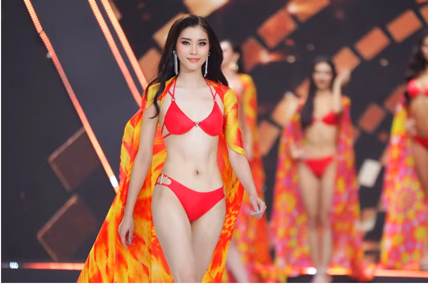 Thu Huyền thuyết phục được giám khảo Hà Anh ngay từ vòng ngoài, và nhận được tấm vé vàng vào thẳng top 71 Hoa hậu Hoàn vũ Việt Nam. Ảnh: Zingnews.vn