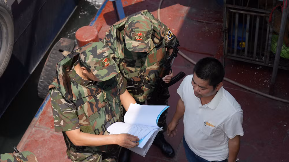 nganh hai quan day manh cong tac dau tranh chong buon lau va gian lan thuong mai hinh 3