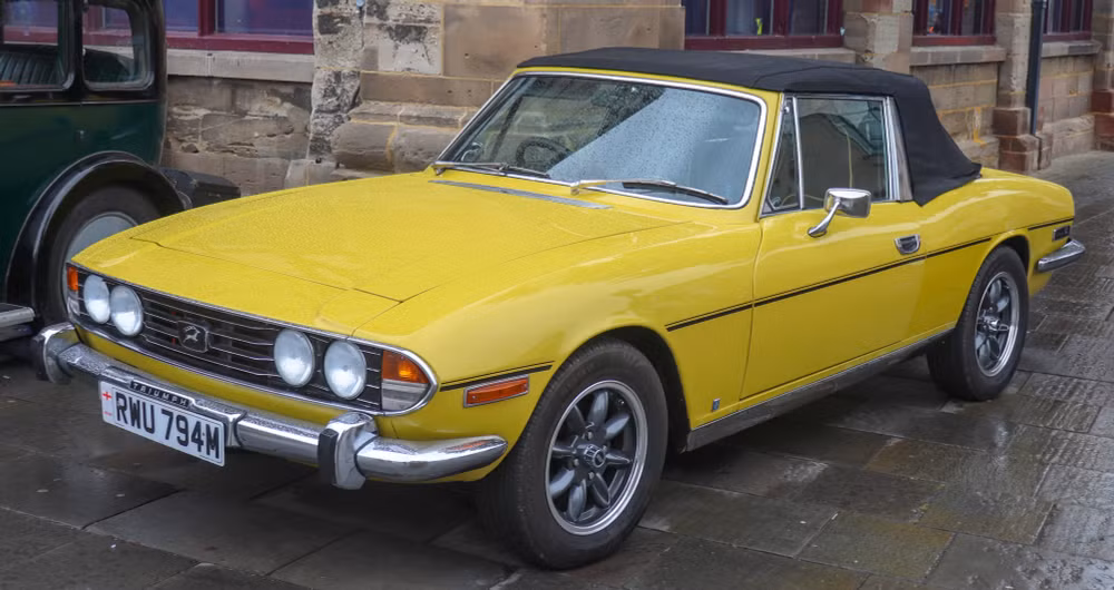 Triumph Stag: Mặc dù được coi là một trong những chiếc xe tốt nhất được sản xuất bởi gã khổng lồ ô tô một thời Leyland của Anh nhưng động cơ đã bộc lộ nhiều vấn đề, trong đó có việc các đầu xi lanh bị quá nhiệt dẫn đến cong vênh liên tục,…