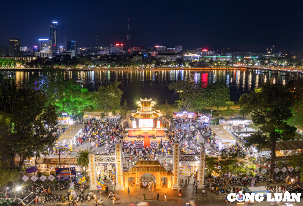 Huế đã sẵn sàng đón du khách đến tham quan Festival 2022. 