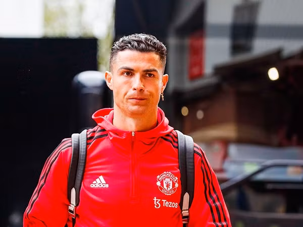 Ronaldo sẽ rời Man United để tới khoác áo Bayern Munich? Ảnh: Goal