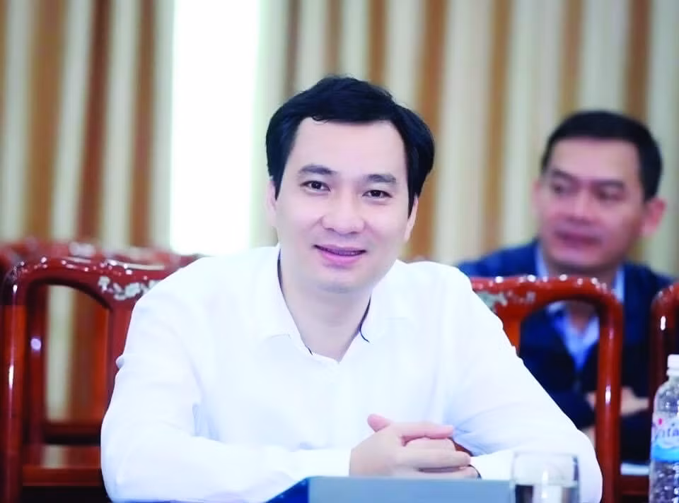 khi bao chi gop lua day lui tham nhung tieu cuc hinh 2
