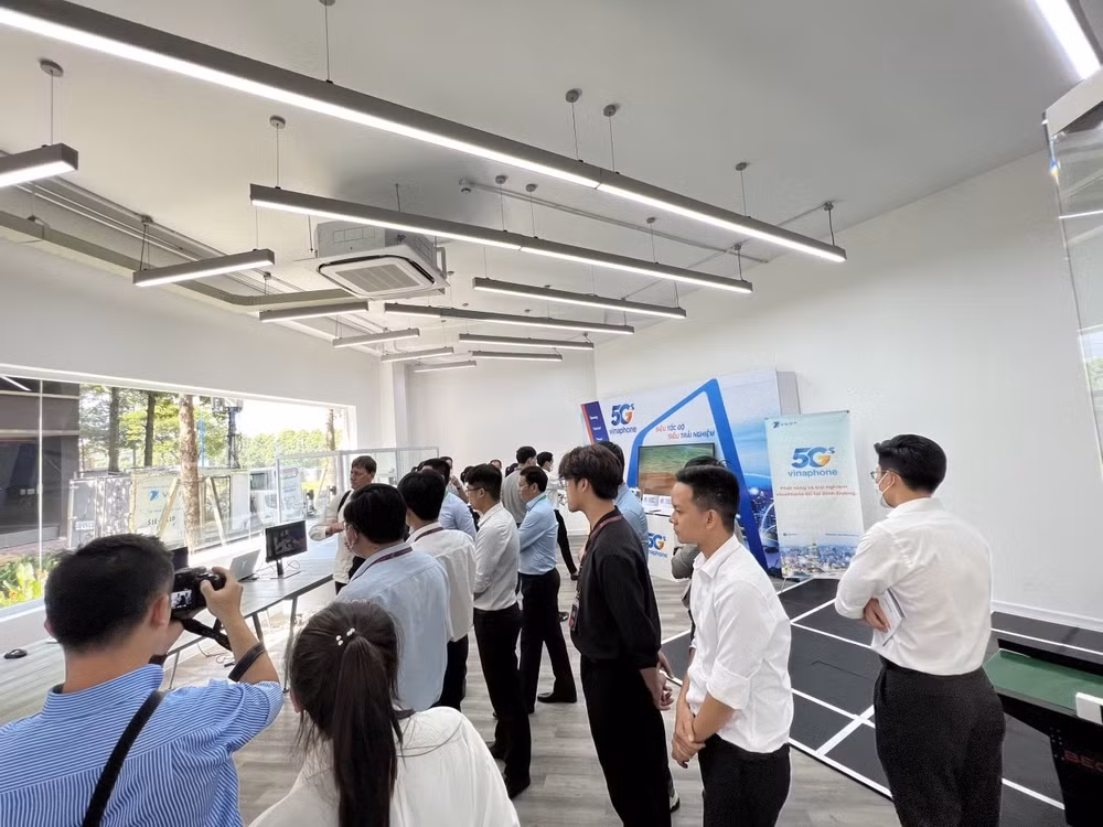 vnpt phat song 5g vinaphone phuc vu su kien vinh danh top 7 cong dong thong minh the gioi icf hinh 1