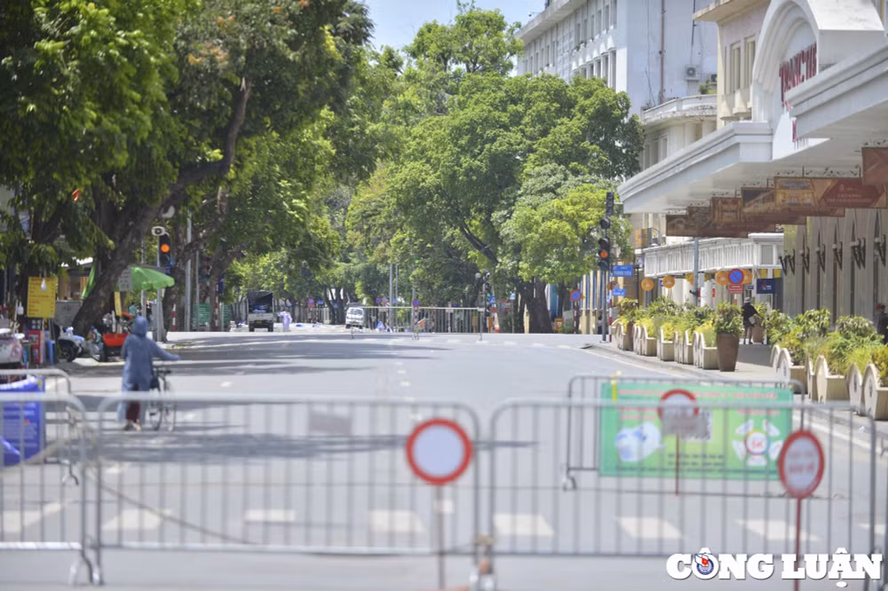 nang nong dinh diem anh huong lon den di lai sinh hoat cua nhieu nguoi dan ha noi hinh 12