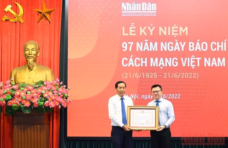 bao nhan dan tiep tuc no luc hoan thanh tot su menh tuyen truyen chinh sach cua dang nha nuoc hinh 2