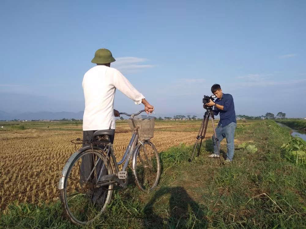ong ru roi khoi goi cam xuc tu nhung canh quay moc mac gan gui va song dong hinh 2