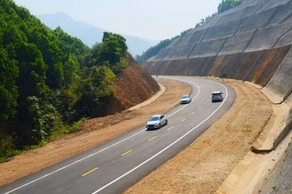 giao ubnd tinh dien bien thuc hien du an cao toc son la dien bien cua khau tay trang hinh 1