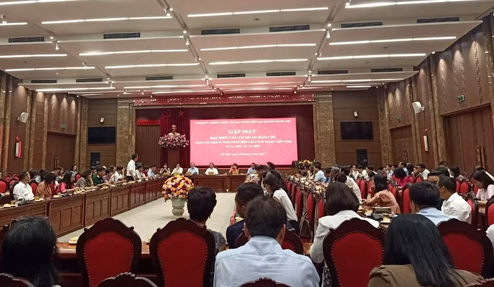 ha noi se coi mo chu dong cung cap thong tin cho bao chi hinh 1