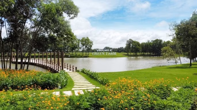 mo hinh phat trien ben vung vinamilk green farm duoc chia se tai hoi nghi sua toan cau hinh 5