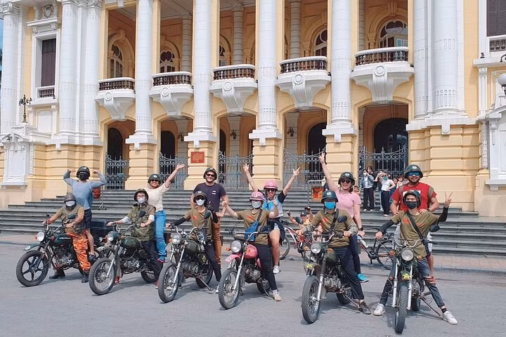 ha noi va hoi an lot top tour du lich trai nghiem hang dau chau a hinh 1