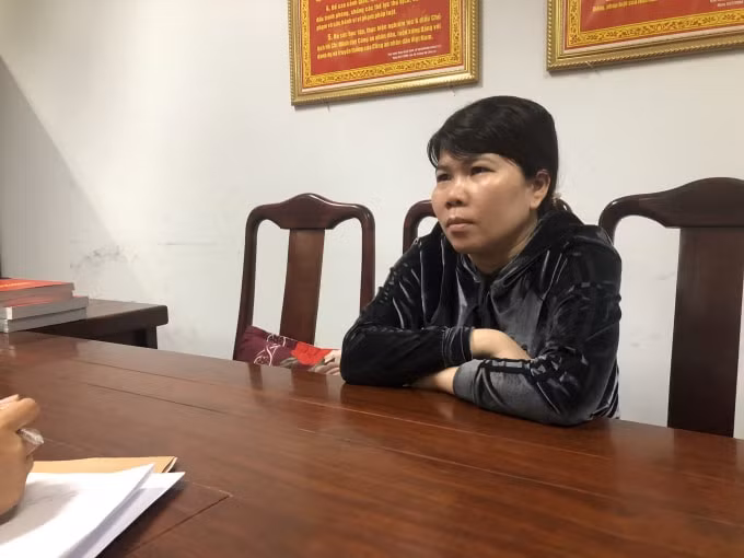 Đối tượng Đào Thị Phượng tại cơ quan công an.