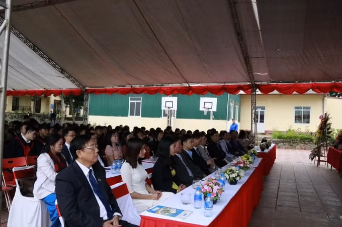 Rất đông các quý đại biểu tham dự buổi lễ