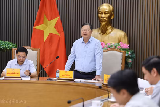 Ưu tiên mở rộng các tuyến cao tốc 2 làn xe lên 4 làn hoàn chỉnh
