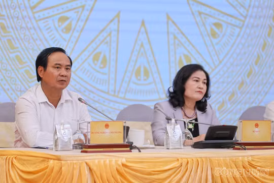 Xuất khẩu nông lâm thủy sản kỳ vọng chạm 'ngưỡng mới', vượt mốc 74 tỷ USD