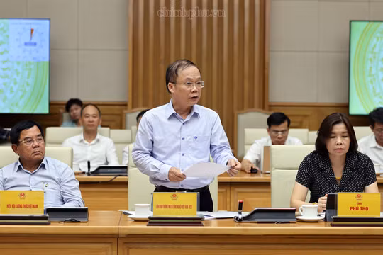 Nhập siêu 7 tháng 20,3 tỷ USD, cần giảm phụ thuộc nguyên liệu và linh kiện nhập khẩu