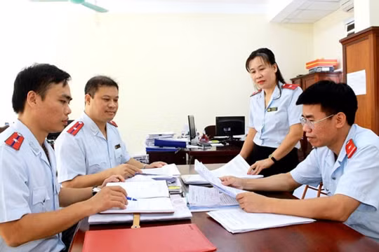 Nhiều Cục trưởng và Trưởng đoàn kiểm tra được quyền xử phạt vi phạm hành chính từ 26/9/2026